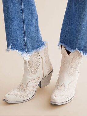NWT ARIAT CHANDLER SUEDE WESTERN BOOTS